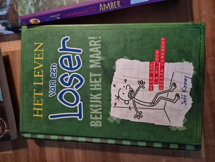 Jeff Kinney - Bekijk het maar!, Boeken, Kinderboeken | Jeugd | 10 tot 12 jaar, Zo goed als nieuw, Ophalen of Verzenden