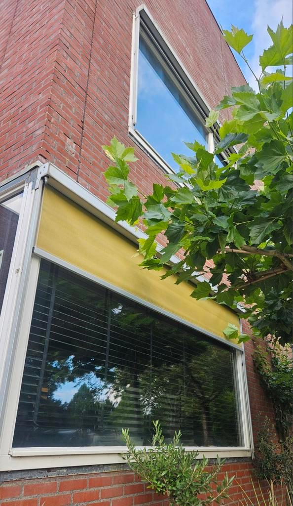 3 Screens (zonwering) - Aluminium frame, okergeel doek, Tuin en Terras, Zonneschermen, Gebruikt, Knikarmscherm, Ophalen