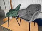 2x Nieuwe Fluwele stoelen te kooo, Huis en Inrichting, Stoelen, Ophalen of Verzenden, Zo goed als nieuw, Grijs, Eén