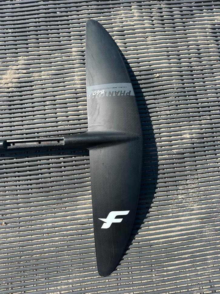 FONE Phantom 840S Foil - Full Carbon - FRONT WING, Watersport en Boten, Windsurfen, Gebruikt, Overige typen, Met draagtas, Minder dan 5 m²