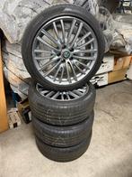 Alfa Romeo Giulia winter/ All Season Banden Pirelli, Auto-onderdelen, Banden en Velgen, 18 inch, Gebruikt, Ophalen of Verzenden