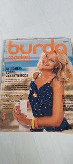 Burda mei 1972 inclusief patronen, Ophalen of Verzenden, Gebruikt, Vrouw, Burda