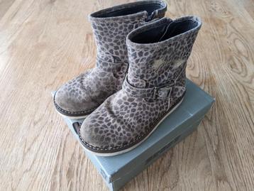 Stoere, leren laarsjes - maat 29 beschikbaar voor biedingen