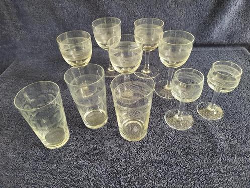 Vintage borrelglaasje motief geslepen – 10 stuks – helder gl, Verzamelen, Glas en Borrelglaasjes, Zo goed als nieuw, Overige typen