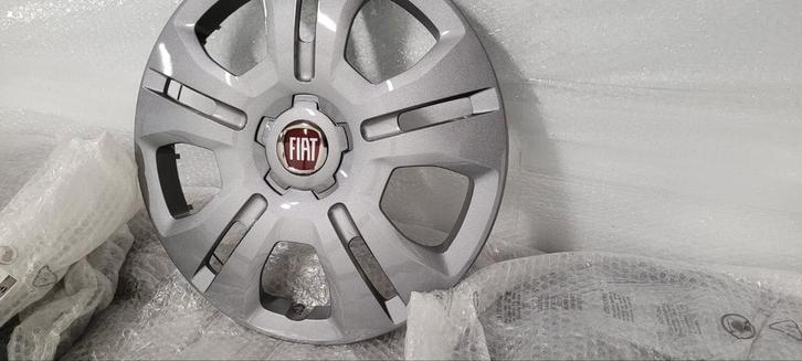 Set 4x Originele wieldoppen 16 inch 6000620556 fiat talento, Auto-onderdelen, Banden en Velgen, Velg(en), Zomerbanden, 16 inch