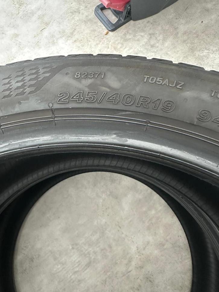 Bridgestone 245/40R19 zomer Banden - Set van 2, Auto-onderdelen, Banden en Velgen, Band(en), Zomerbanden, 19 inch, 245 mm, Personenwagen