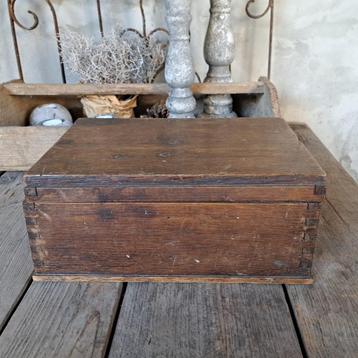 Oud brocante houten kistje met deksel 34x25x14cm *Etage3*   beschikbaar voor biedingen