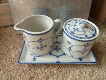 Roomsetje Indian Blue Roomstelletje beschikbaar voor biedingen