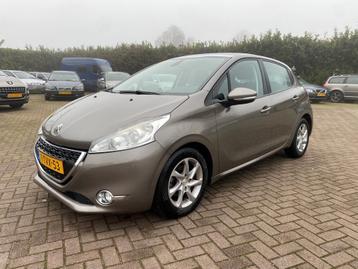 Peugeot 208 1.2 e-VTi Active Navi / Pano.dak APK nieuw beschikbaar voor biedingen
