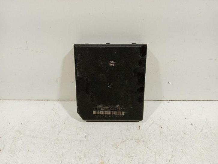 Zekeringkast Renault Zoé, Auto-onderdelen, Elektronica en Kabels, Renault, Gebruikt, Herkomst onderdeel bekend, 12 maanden garantie