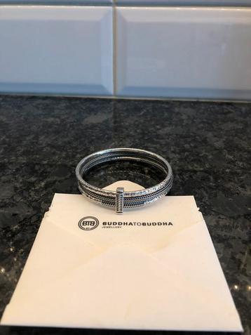 Buddah to buddah armband dunia sinta set amper gedragen beschikbaar voor biedingen