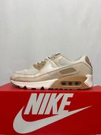 ALS NIEUW! Maat 42 - Nike Air Max 90 Light Orewood Brown, Kleding | Dames, Schoenen, Overige kleuren, Verzenden, Nike, Nike