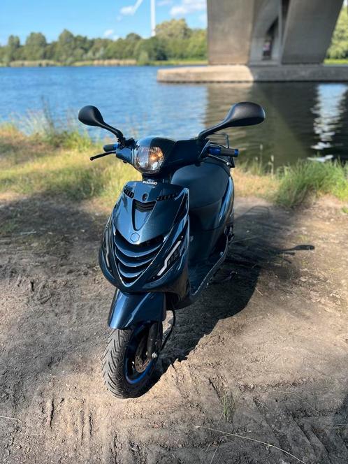 Piaggio zip 50cc 4takt, Fietsen en Brommers, Scooters | Piaggio, Zo goed als nieuw, Zip, Maximaal 45 km/u, Ophalen