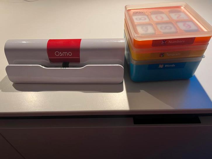 Osmo Genius starters pakket en osmo cosing, Spelcomputers en Games, Games | Nintendo NES, Zo goed als nieuw, Puzzel en Educatief