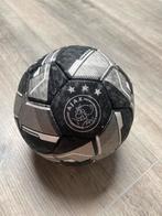 Ajax Mini Voetbal Zwart/Zilver, Ophalen of Verzenden, Zo goed als nieuw, Korf of Paal