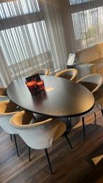 Showroom eikenfineer eettafel, Ophalen, Zo goed als nieuw