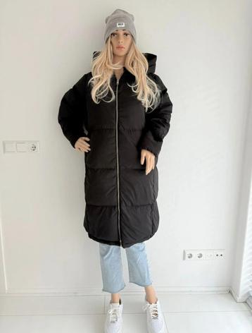 Dames winter jas beschikbaar voor biedingen