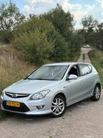 Hyundai i30 1.6 I Cvvt 5DR 2012 Grijs, Auto's, Voorwielaandrijving, 1591 cc, 4 cilinders, Origineel Nederlands