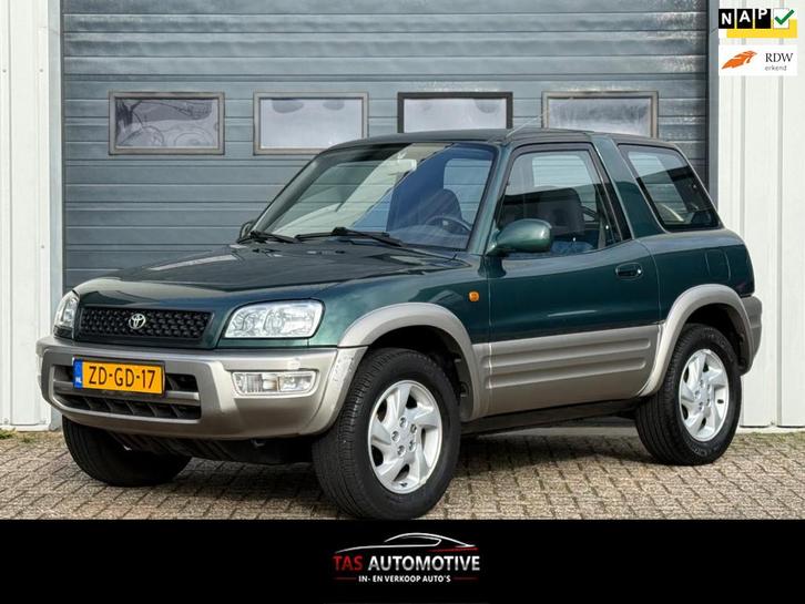 Toyota FunCruiser RAV4 2.0i Hardtop 4x4 / AIRCO / 120.824 KM, Auto's, Toyota, Te koop, Rav4, 4x4, Airbags, Airconditioning, Centrale vergrendeling