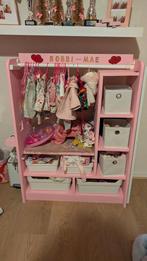 Leuke poppen kledingkastje hout, Ophalen, Zo goed als nieuw