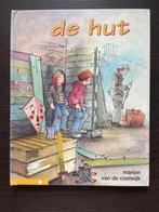 Kinderboek de hut - Marion van de Coolwijk, Ophalen of Verzenden, Zo goed als nieuw, Marion van de Coolwijk, Fictie algemeen