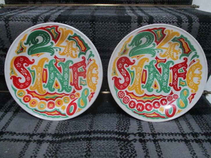 Sinfe bord Dordrecht Sneek Sinterklaas 1968 Sphinx, Antiek en Kunst, Antiek | Keramiek en Aardewerk, Ophalen of Verzenden