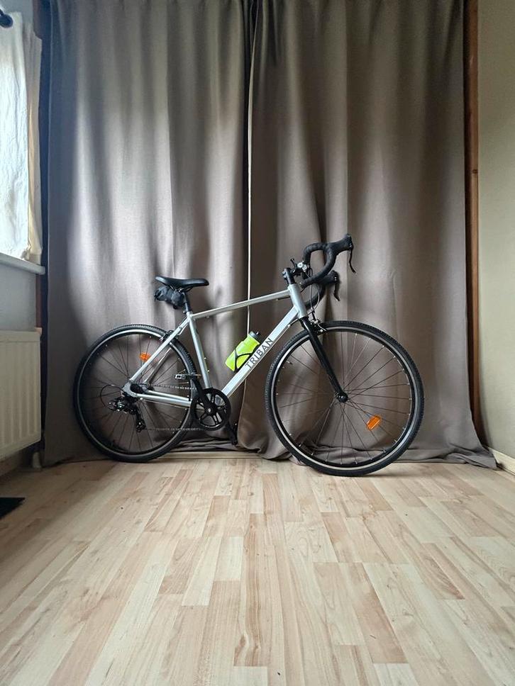 Triban RC100 - Maat M - Nieuwstaat, Fietsen en Brommers, Fietsen | Racefietsen, Nieuw, Heren, Minder dan 10 versnellingen, 49 tot 53 cm