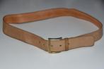 Beige riem ceintuur + goudkleurige gesp, Kleding | Dames, Riemen en Ceinturen, 100 cm of meer, Ophalen, Overige kleuren