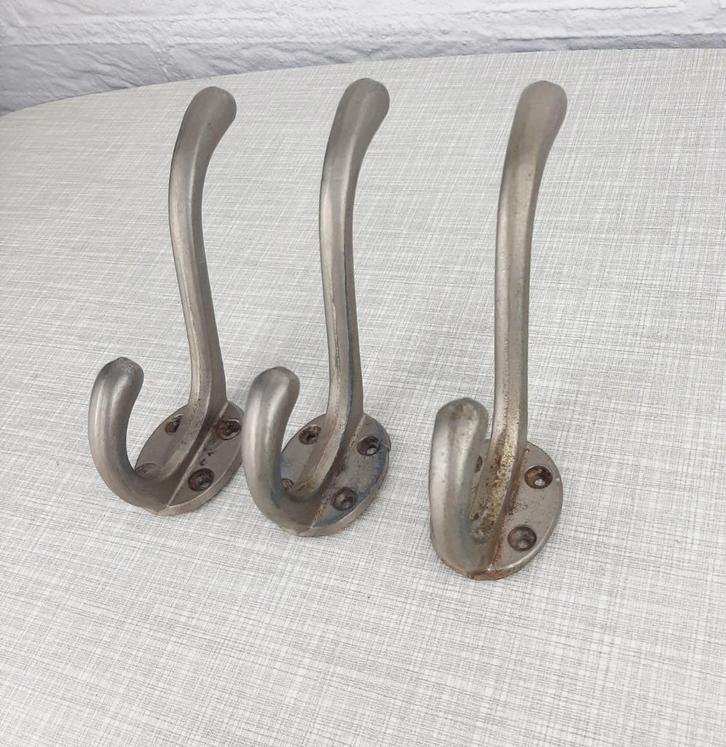Brocante, ijzeren jashaken, origineel oude haken, set van 3, Antiek en Kunst, Curiosa en Brocante, Verzenden