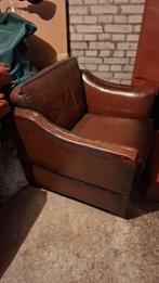 Oude leren fauteuil - heerlijk zitcomfort!, Huis en Inrichting, Fauteuils, Ophalen, Gebruikt, Vintage, 50 tot 75 cm