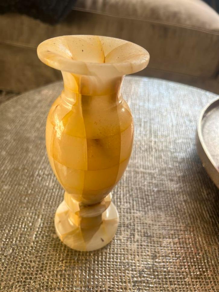 Onyx vaas met geometrisch patroon, Antiek en Kunst, Antiek | Vazen, Ophalen of Verzenden