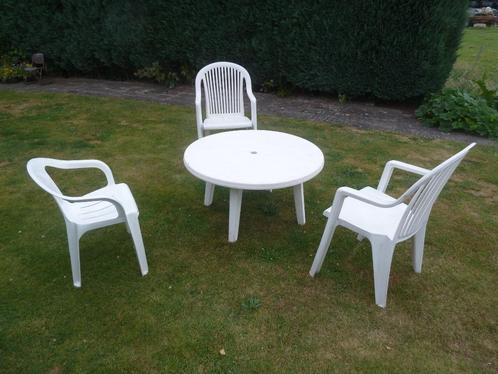 Tuinsetje, ook geschikt voor kinderen, Tuin en Terras, Tuinsets en Loungesets, Gebruikt, Tuinset, Kunststof, 3 zitplaatsen, Eettafel