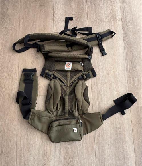 Draagzak Ergobaby groen 3 tot 20 kg, Kinderen en Baby's, Babydragers en Draagdoeken, Zo goed als nieuw, Draagzak, Buik, Rug of Zij