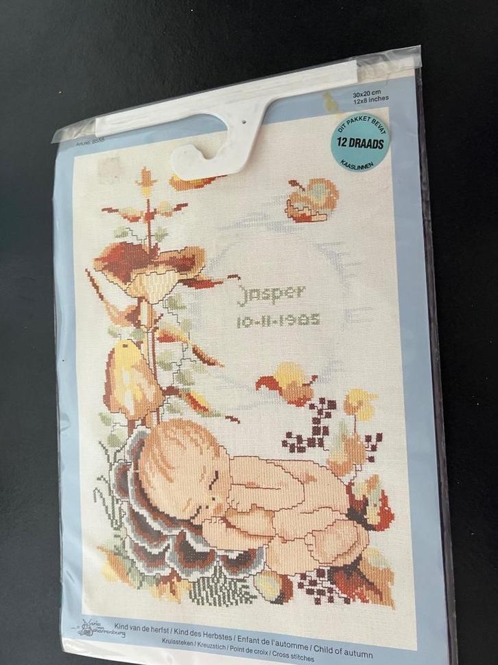 Zeldzaam kind van de herfst Maria Van Scharrenburg, Hobby en Vrije tijd, Borduren en Borduurmachines, Nieuw, Borduurpakket, Handborduren