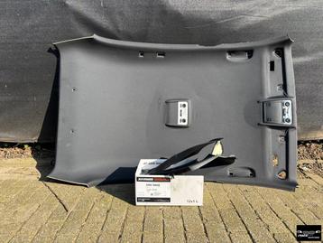 Zwarte hemel Bmw 1-Serie E87  beschikbaar voor biedingen