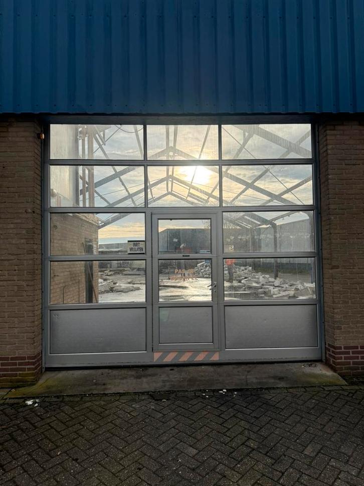 Elektrische roldeur met doorloopdeur ( overheaddeur), Doe-het-zelf en Verbouw, Deuren en Horren, Ophalen