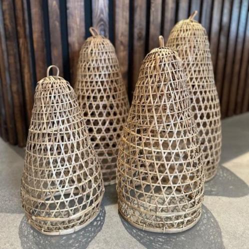 Bamboe Hanglamp Bali Lamp – Nieuw Model - Rotan Riet, Huis en Inrichting, Lampen | Hanglampen, Nieuw, Minder dan 50 cm, Ophalen of Verzenden