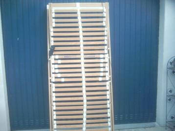  2 elektrische lattenbodems 90x200 ,ook los te koop beschikbaar voor biedingen