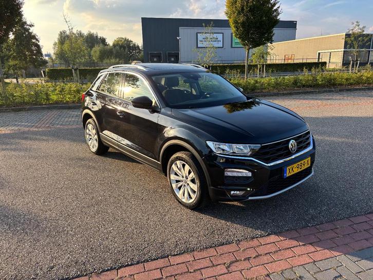 Volkswagen T-Roc 1.5 TSI 150pk 7-DSG Aut Pano Cruise Navi LA, Auto's, Volkswagen, Particulier, T-Roc, Adaptive Cruise Control
