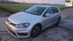 Volkswagen Golf 1.6 TDI Business Edition R/ leder/ clima/ bj, Voorwielaandrijving, 4 cilinders, Leder en Stof, Origineel Nederlands