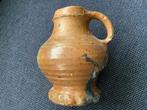 Kruikje ca 1500, Antiek en Kunst, Antiek | Keramiek en Aardewerk, Ophalen of Verzenden
