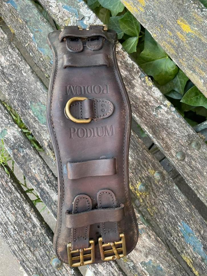 Podium singel voor dressuur zadel, Dieren en Toebehoren, Paarden en Pony's | Hoofdstellen en Tuigage, Zo goed als nieuw, Dressuur