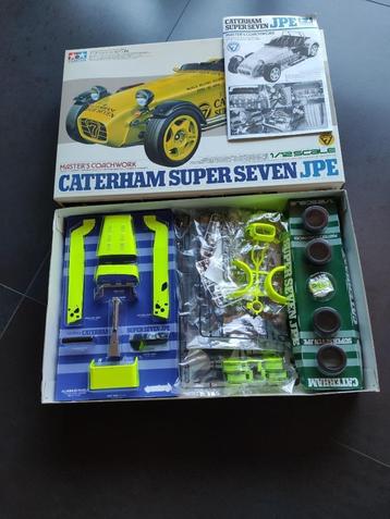 Tamiya Caterham Super Seven JPE 1:12 bouwdoos