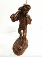 1419) Beeld van een wandelaar, Antiek en Kunst, Ophalen of Verzenden