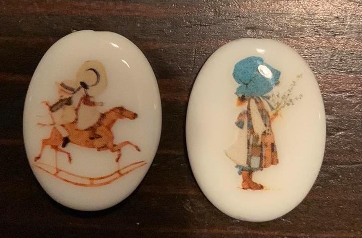 Porceleinen vintage cabochon “holly hobbie”, Verzamelen, Retro, Ophalen of Verzenden