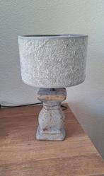 Mooie kleine tafellamp., Huis en Inrichting, Lampen | Tafellampen, Minder dan 50 cm, Nieuw, Ophalen