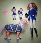Vintage Mattel ruiters Barbie, Shelly en Tommy 1990s + pony, Verzamelen, Poppen, Verzenden, Zo goed als nieuw, Fashion Doll