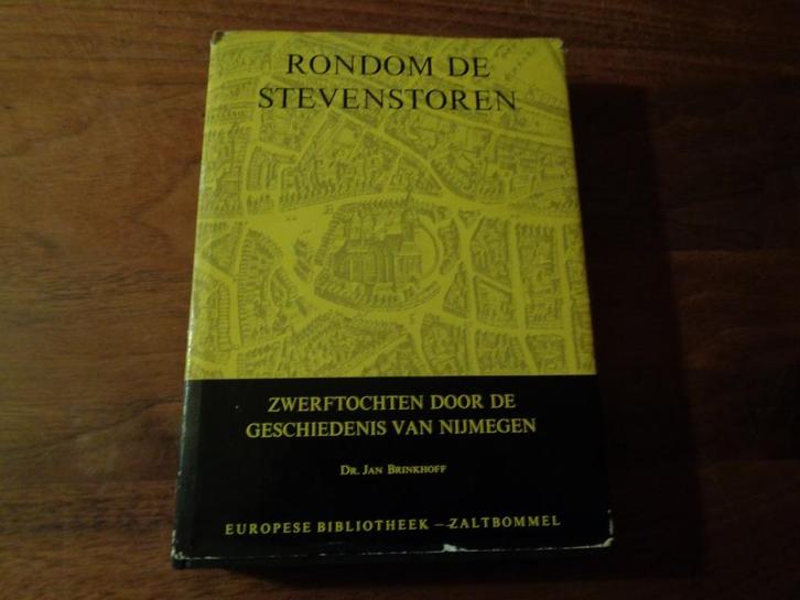 Rondom de Stevenstoren - Geschiedenis Nijmegen, Boeken, Geschiedenis | Stad en Regio, Gelezen, Ophalen of Verzenden