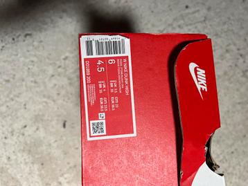 Nike Dunk High Dames - Beige/Zwart - Maat 36,5 beschikbaar voor biedingen