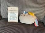 Pusheen boek en regenboog knuffel eenhoorn grijze kat poes, Ophalen of Verzenden, Zo goed als nieuw, Poes